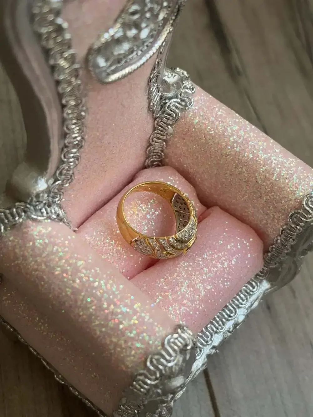 18K Yellow Gold Sapphire and Diamond Dome Statement Ring